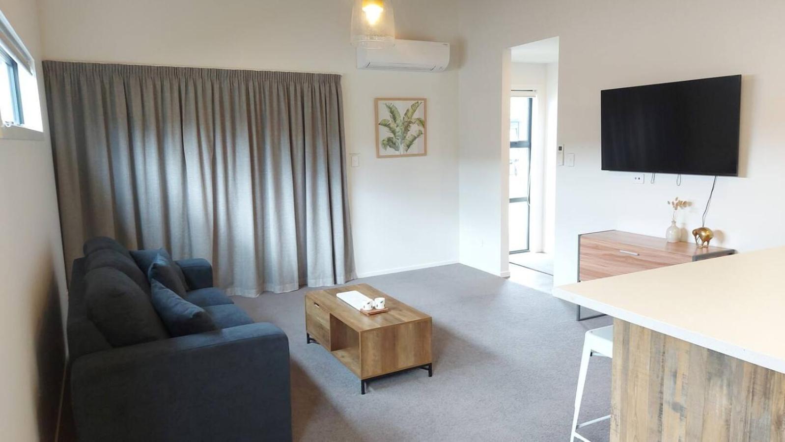 Sleek Suite By The Sand 1-Bedroom Dunedin Exterior foto